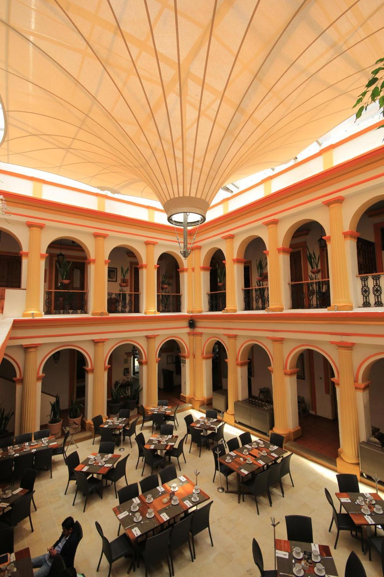 Hotel Ciudad Real Centro Historico San Cristobal de las Casas Bagian luar foto